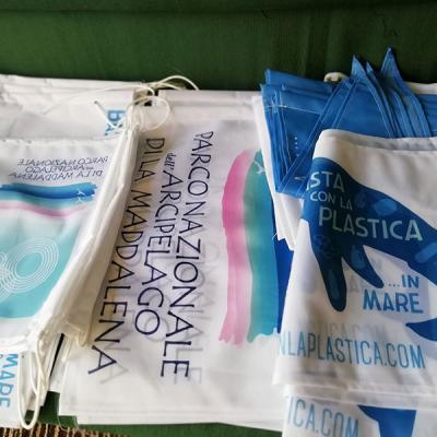 Basta Con La Plastica In Mare Bandiere Granpavese